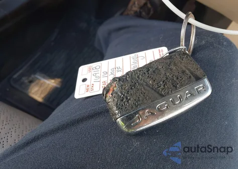 2016 Jaguar Xf 35T Prestige из США, поврежденный, VIN SAJBK4BV2GCY19251